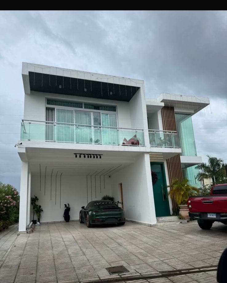 Fachada original antes de la remodelación